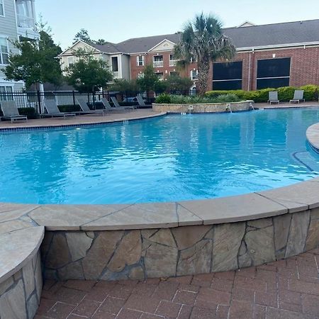 Spacious Apartments In The Woodlands, Tx ภายนอก รูปภาพ