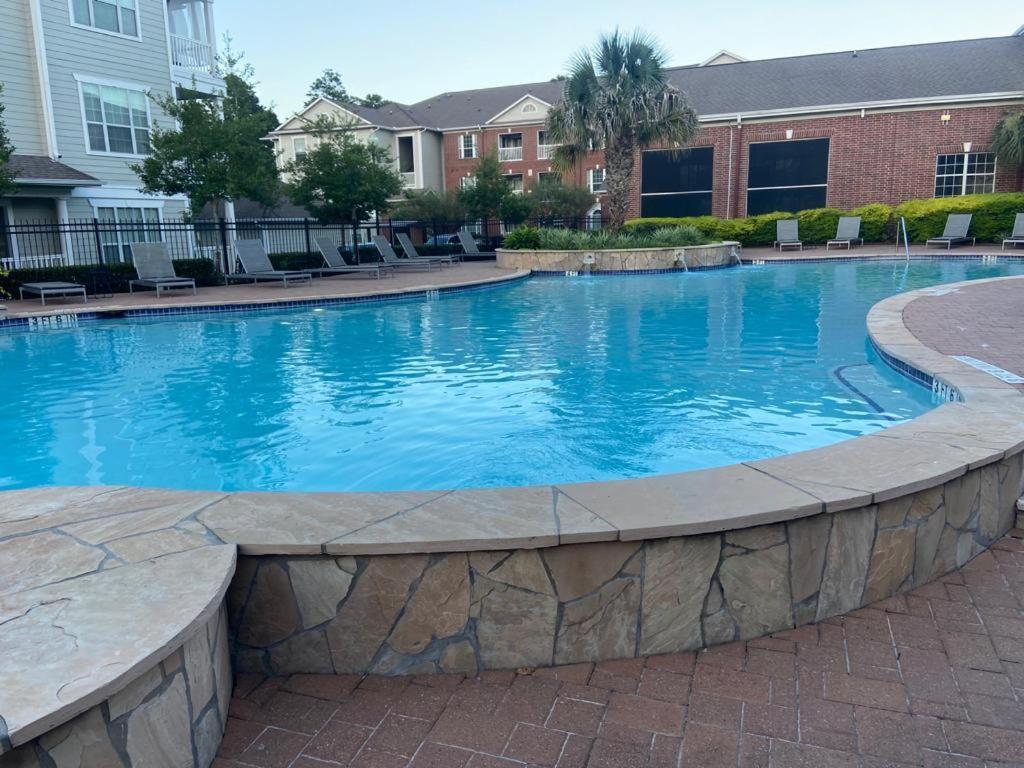Spacious Apartments In The Woodlands, Tx ภายนอก รูปภาพ